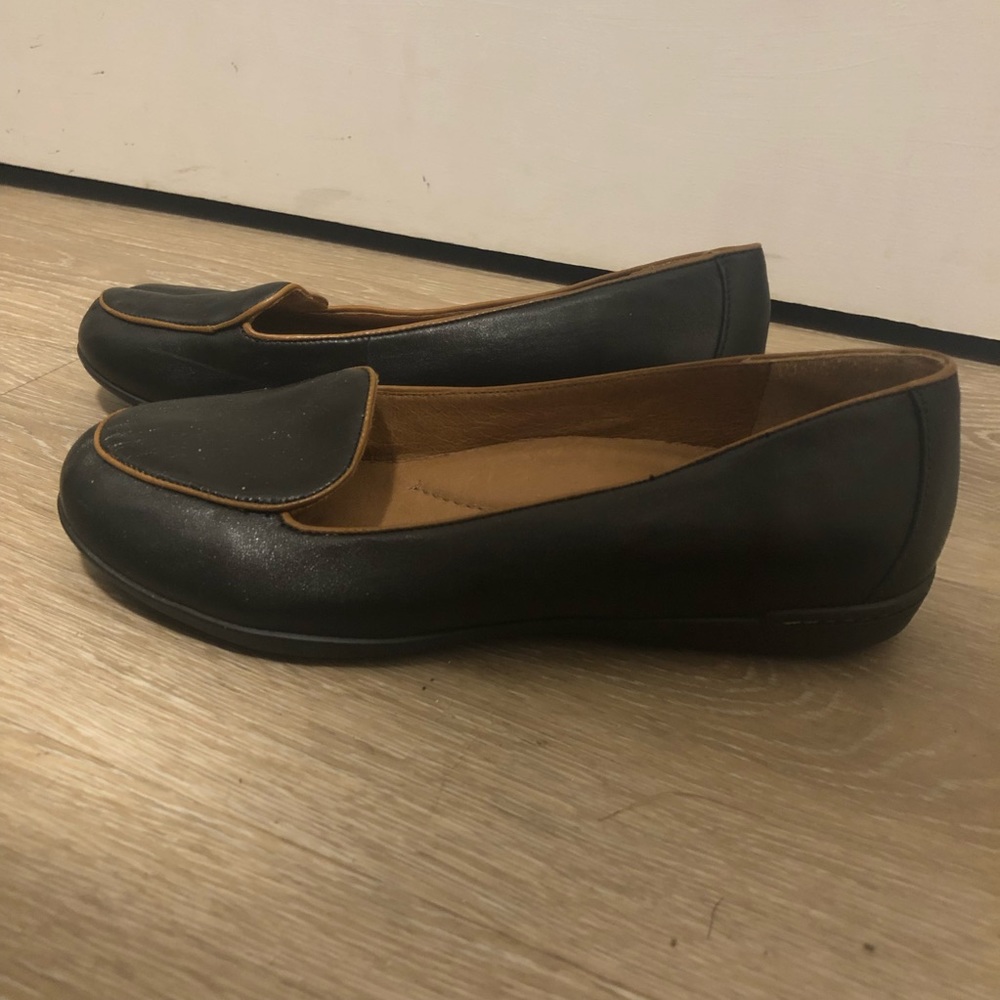 Dansko ladies leather shoes size 37